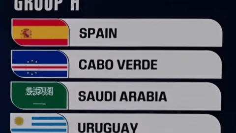 “北京站单板滑雪大跳台世界杯，杨文龙勇摘铜牌——央视新闻客户端报道”